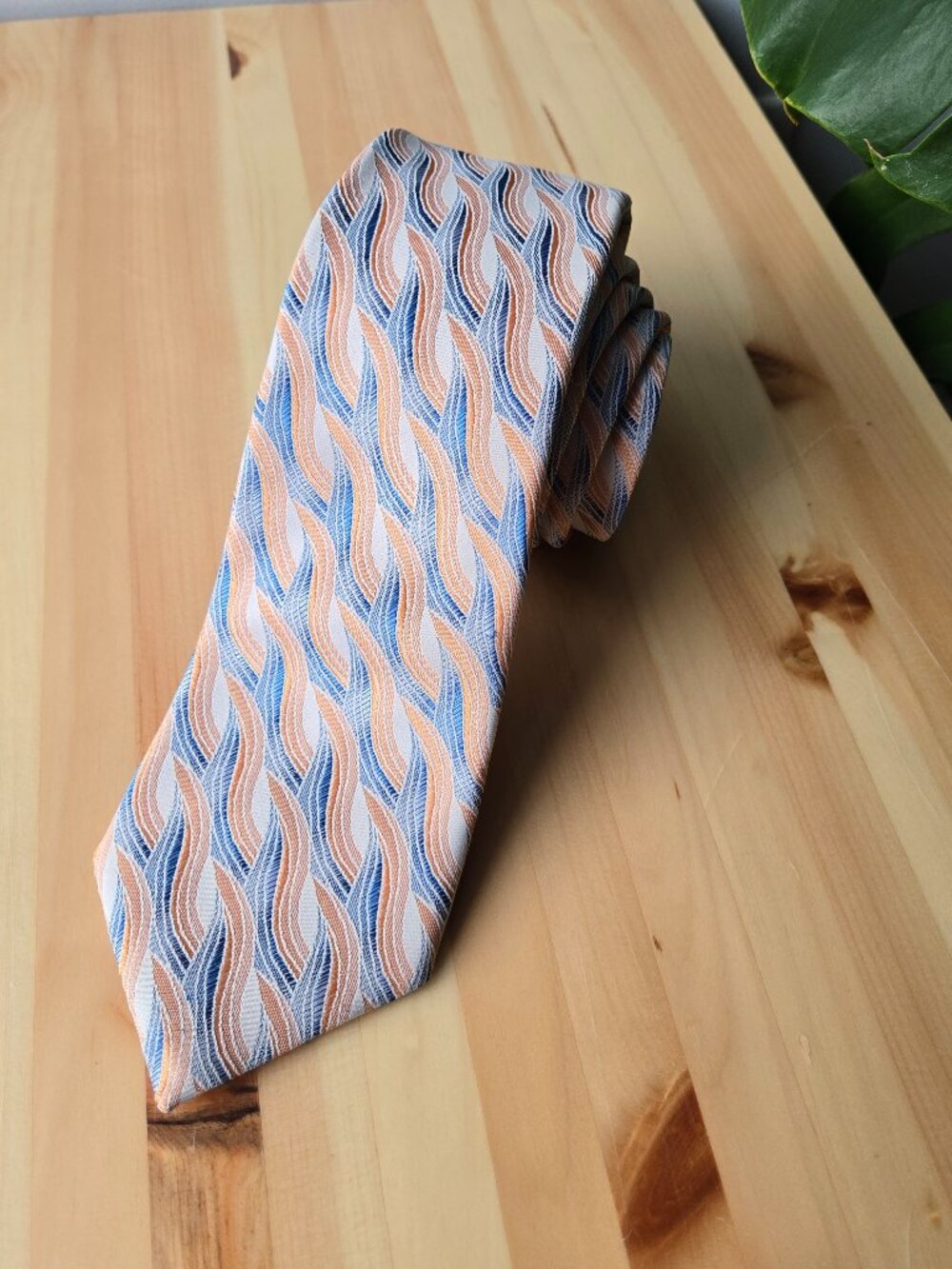 Rare Find! BN Alexander McQueen 100% Silk Tie - Beautiful!